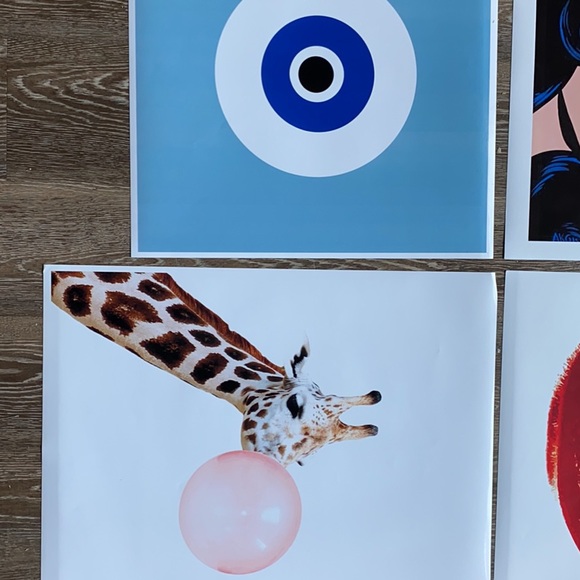 Posters - Picture 3 of 6